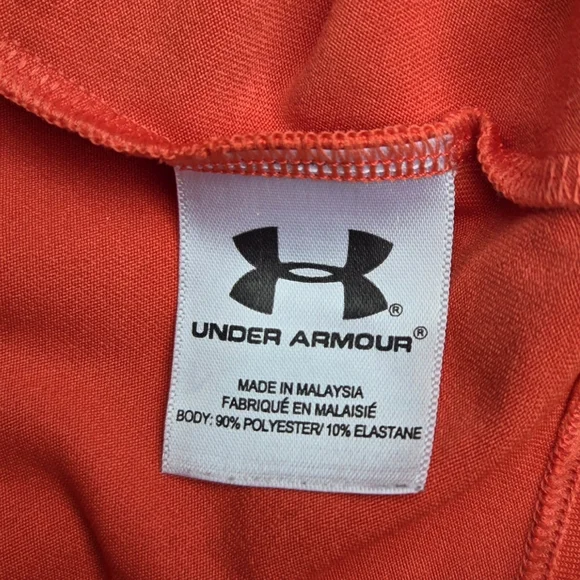 Bundle- Under Armor- Woman's- Heat Gear Tee (XS) & Duplicity Reversible Bra - Picture 8 of 16